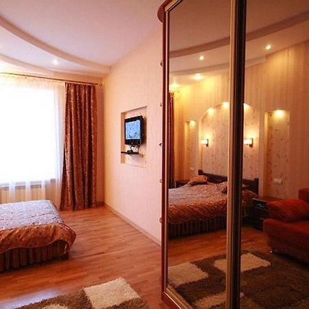 Park And Opera Apartments Lviv Exterior foto